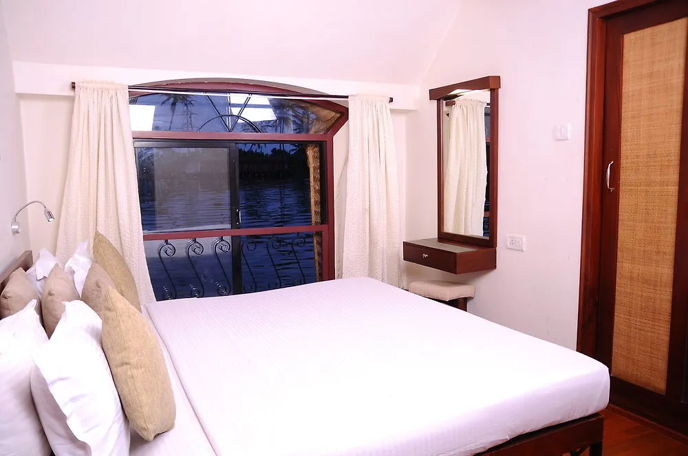 Botel Xandari Riverscapes Alappuzha