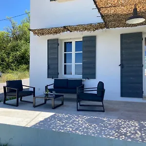 la-bastide.fr-provencehotel.com/