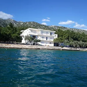 apartments-ventura.hotelinzadar.com/
