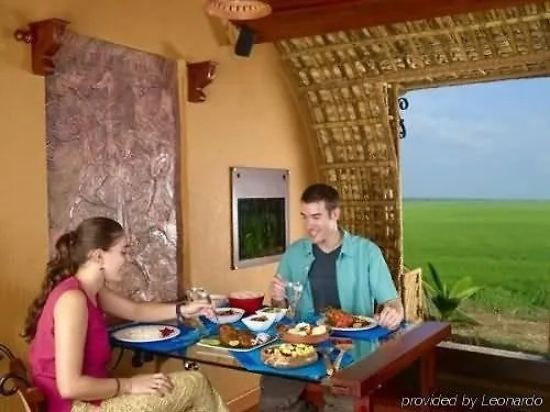 Botel Xandari Riverscapes Alappuzha