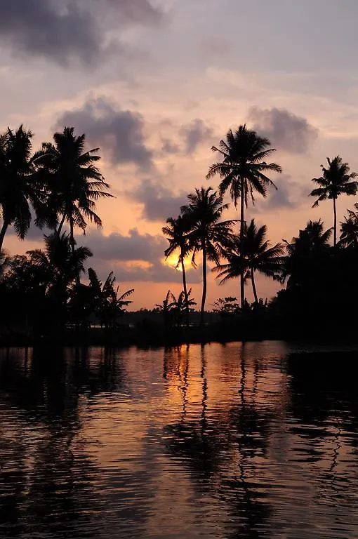 Xandari Riverscapes Alappuzha Bateau-hôtel
